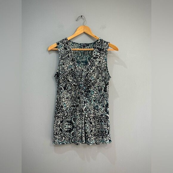 Cream Daisy Fuentes Sleeveless Gathered Blouse Size S EUC - Picture 3 of 5